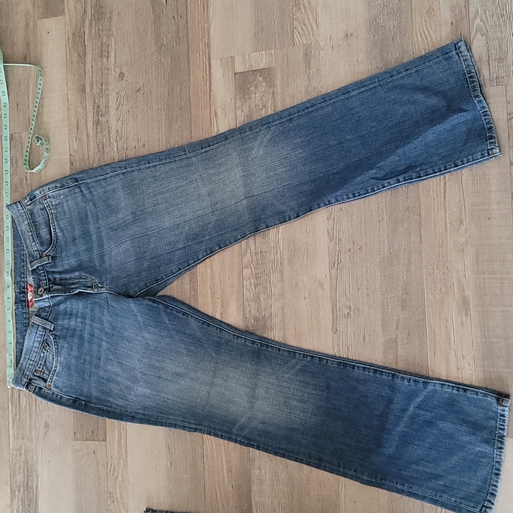 Lucky jeans